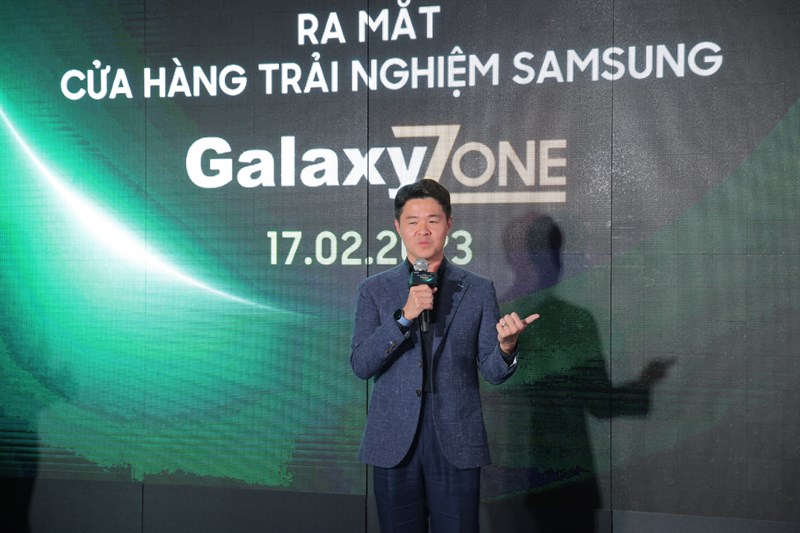 Toàn cảnh sự kiện khai trương GalaxyZone tại cửa hàng Nguyễn Thái Học