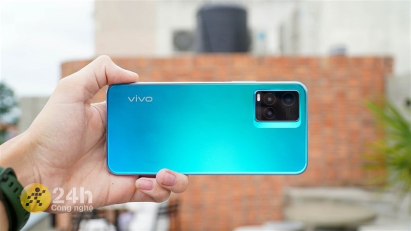 Hàng chục điện thoại Vivo đổi giá mới thấp hơn giá cũ, chỉ từ 2.99 triệu