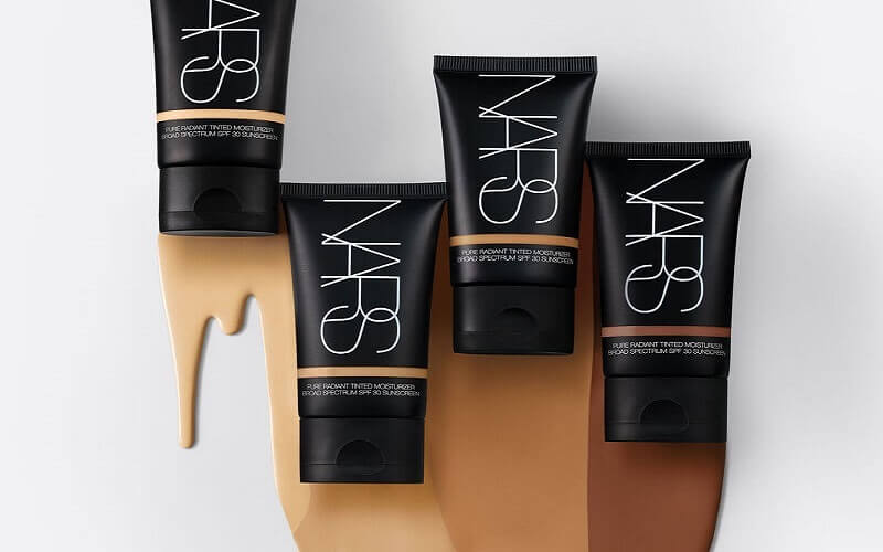 Kem nền Nars Pure Radiant Tinted Moisturizer Broad Spectrum