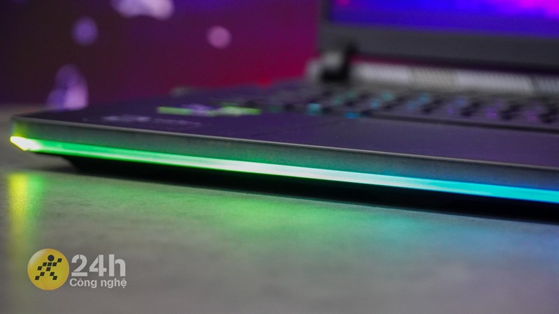 Trên tay ASUS ROG STRIX Scar 16