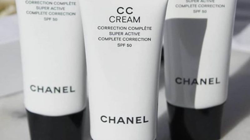Kem nền Chanel Perfection Lumiere và Guerlain Parure de Lumiere  Review mỹ  phẩm của Phương Dung  phuongdungreviewcom