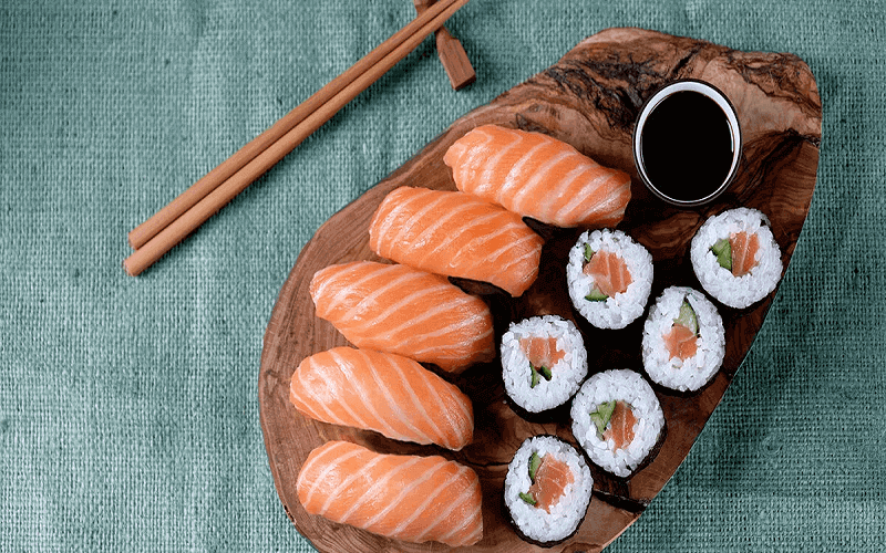 Sashimi chứa nhiều dưỡng chất tốt cho sức khỏe