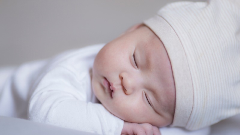 Hầu hết trẻ 6 tháng tuổi đều có thể ngủ suốt đêm