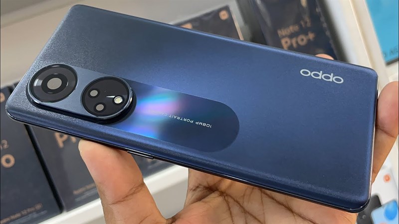 OPPO Reno8 T nổi bật với thiết kế mặt lưng có thể đổi màu siêu đẹp OPPO Reno8 T nổi bật với thiết kế mặt lưng có thể đổi màu siêu đẹp