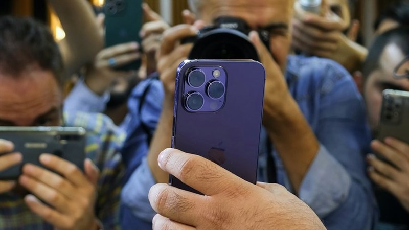 Thế hệ Gen Z đang chuộng Apple hơn bao giờ hết Thế hệ Gen Z đang chuộng Apple hơn bao giờ hết