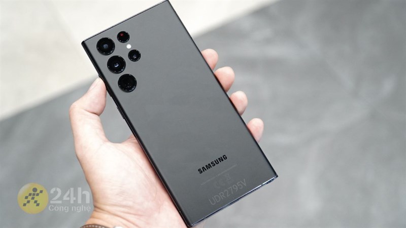 Samsung Galaxy S22 Ultra 5G - Điện thoại Samsung cao cấp