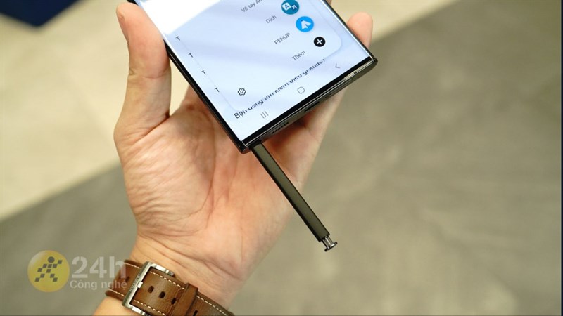 Samsung Galaxy S22 Ultra 5G - Điện thoại Samsung cao cấp