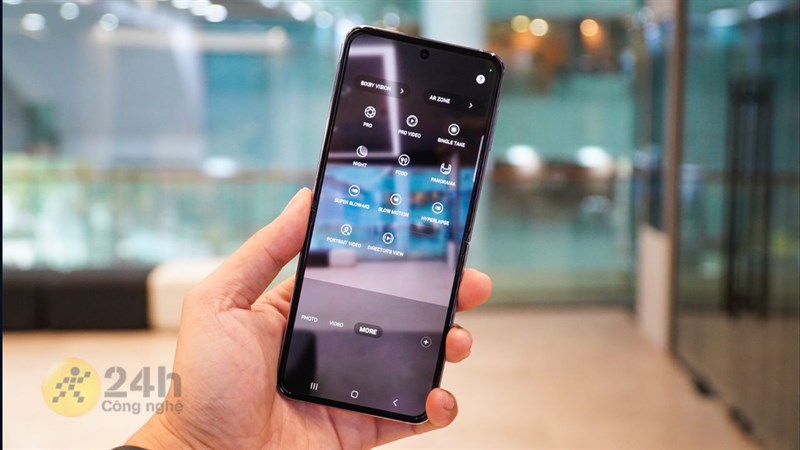 Samsung Galaxy Z Flip4 - Điện thoại gập cao cấp của Samsung