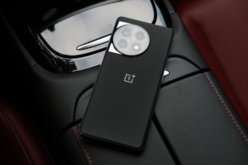Trên tay OnePlus Ace 2: Biến thể của OnePlus 11 với ngoại hình sang trọng, cấu hình mạnh mẽ ấn tượng