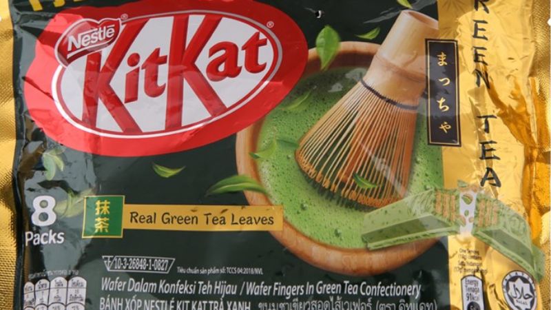 Bánh xốp phủ trà xanh KitKat