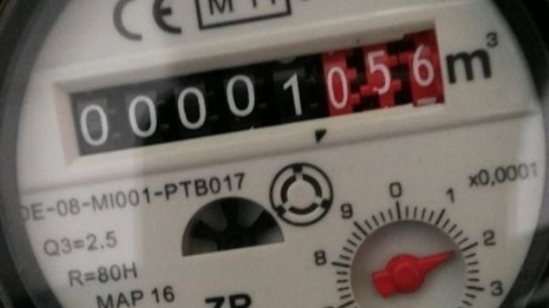 How to read an 8-digit water meter