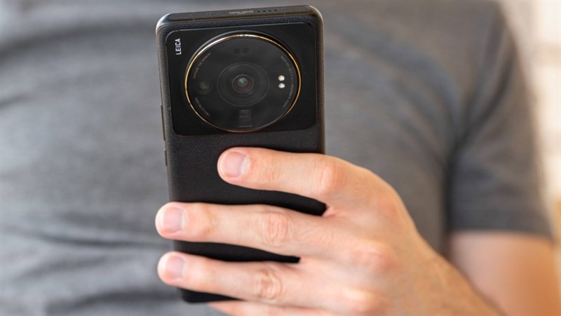 Cụm camera gây tranh cãi sẽ góp mặt trên Xiaomi 13 Ultra Cụm camera gây tranh cãi sẽ góp mặt trên Xiaomi 13 Ultra