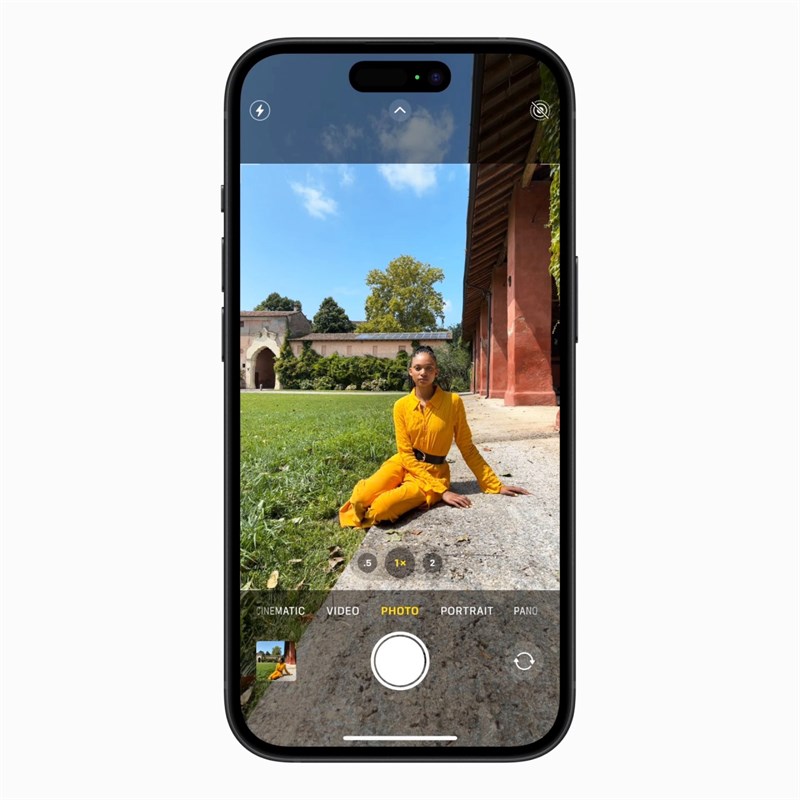 Cấu hình iPhone 15 Plus được cải tiến, nơi hội tụ toàn bộ 'tinh hoa' của Apple! Cấu hình iPhone 15 Plus được cải tiến, nơi hội tụ toàn bộ 'tinh hoa' của Apple!