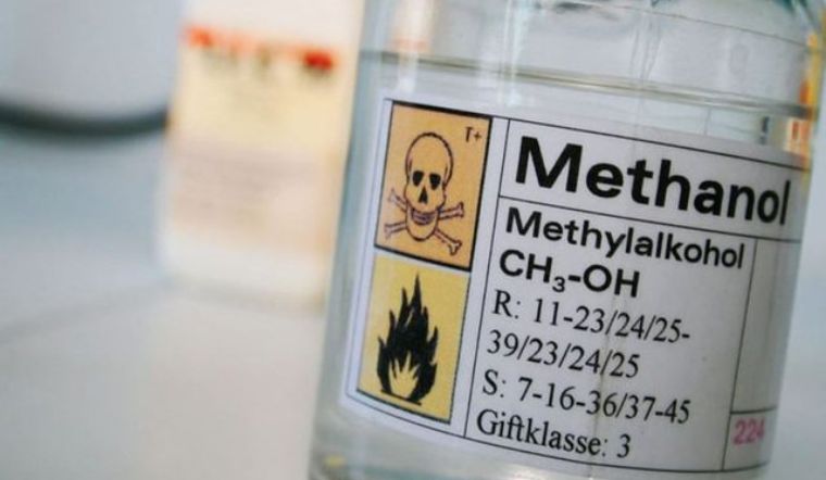 Nguy hại sức khỏe khi uống rượu pha cồn công nghiệp methanol, bạn đã biết?