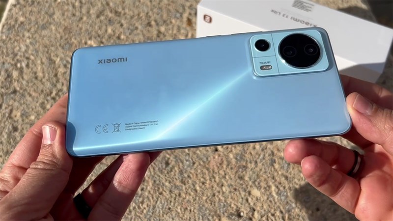 [MWC2023] Trên tay Xiaomi 13 Lite