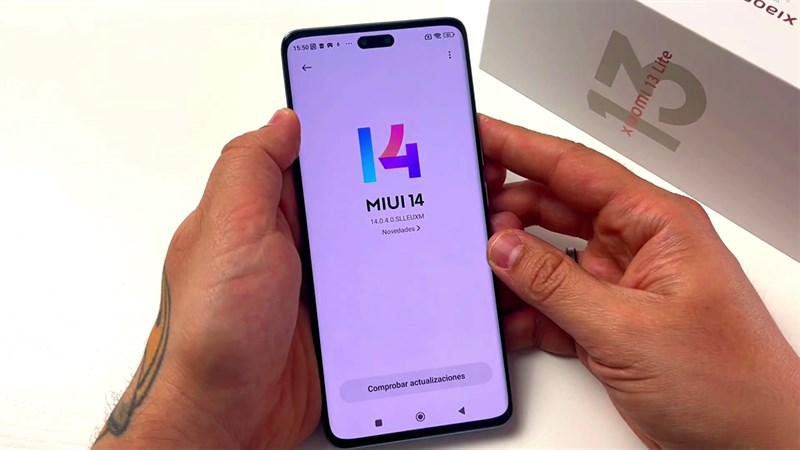 [MWC2023] Trên tay Xiaomi 13 Lite