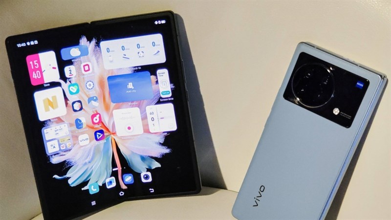 Cặp điện thoại gập mới của Vivo đã lộ thời điểm ra mắt