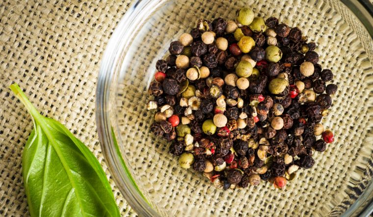 Giá tiêu hôm nay 28/2/2023: Đồng loạt giảm 500 đồng/kg tại các tỉnh