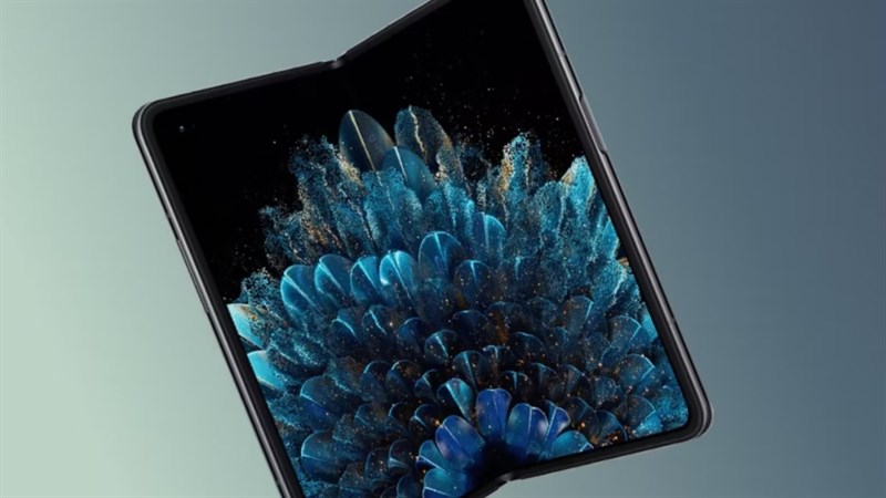 OnePlus xác nhận ra mắt điện thoại màn hình gập tại sự kiện MWC 2023