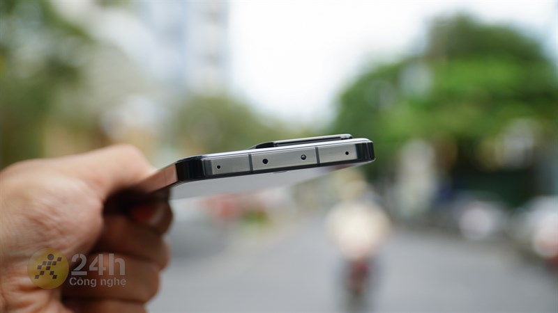 Trên tay Xiaomi 13 tại Việt Nam Trên tay Xiaomi 13 tại Việt Nam