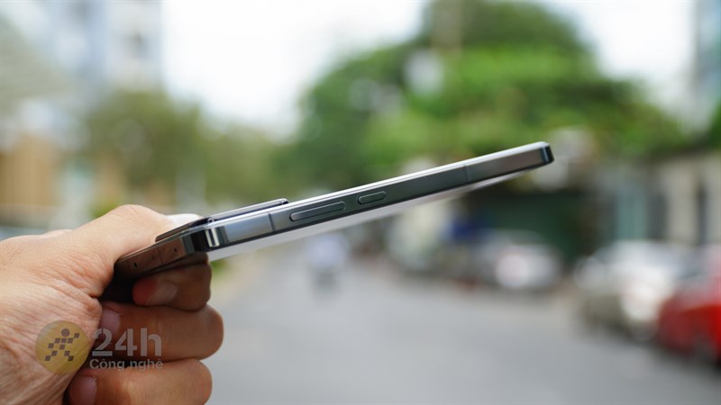 Trên tay Xiaomi 13 tại Việt Nam Trên tay Xiaomi 13 tại Việt Nam
