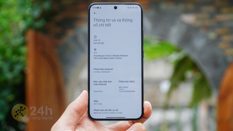 Trên tay Xiaomi 13 tại Việt Nam Trên tay Xiaomi 13 tại Việt Nam