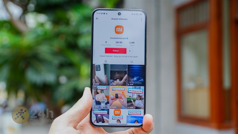 Trên tay Xiaomi 13 tại Việt Nam Trên tay Xiaomi 13 tại Việt Nam