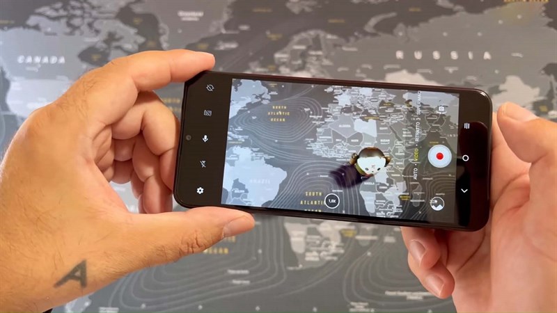 Khả năng chụp ảnh trên TCL 305 phải nói là tốt nhất tầm giá rồi