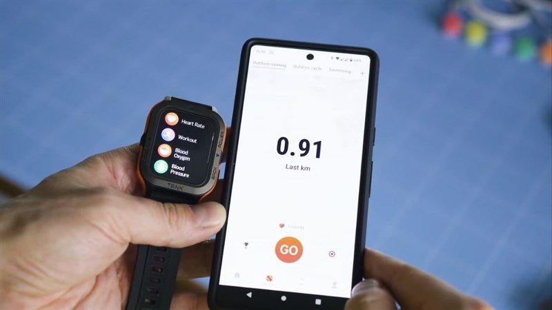 KOSPET TANK M2 có thể kết nối với điện thoại qua ứng dụng KOSPET FIT.