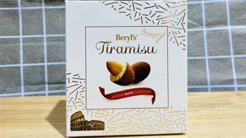 Socola tiramisu almond white Beryl's