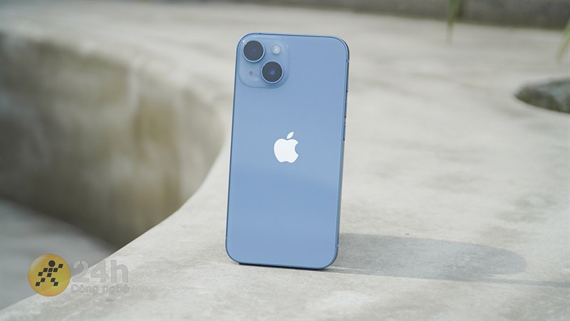 Những mẫu điện thoại đáng mua năm 2023 đang giảm giá 7 triệu cho bạn