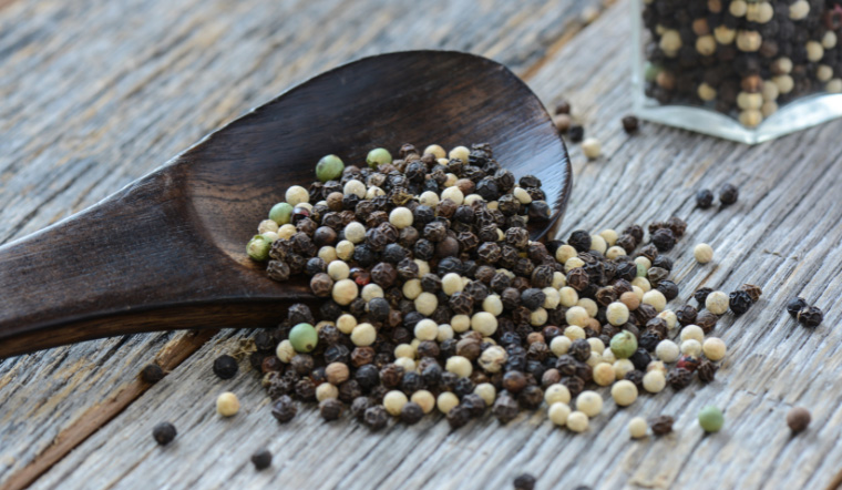 Giá tiêu hôm nay 7/3/2023: Thị trường đi ngang sau phiên tăng mạnh