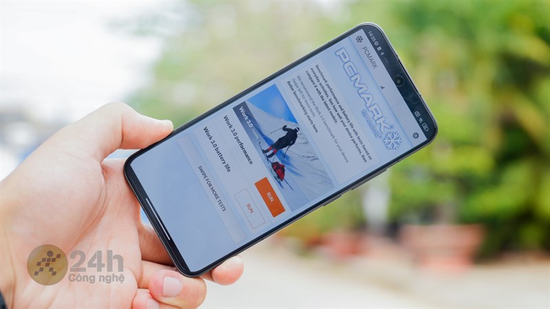 Nhờ được trang bị Snapdragon 8 Gen 2 mà hiệu năng Xiaomi 13 đạt được rất tốt