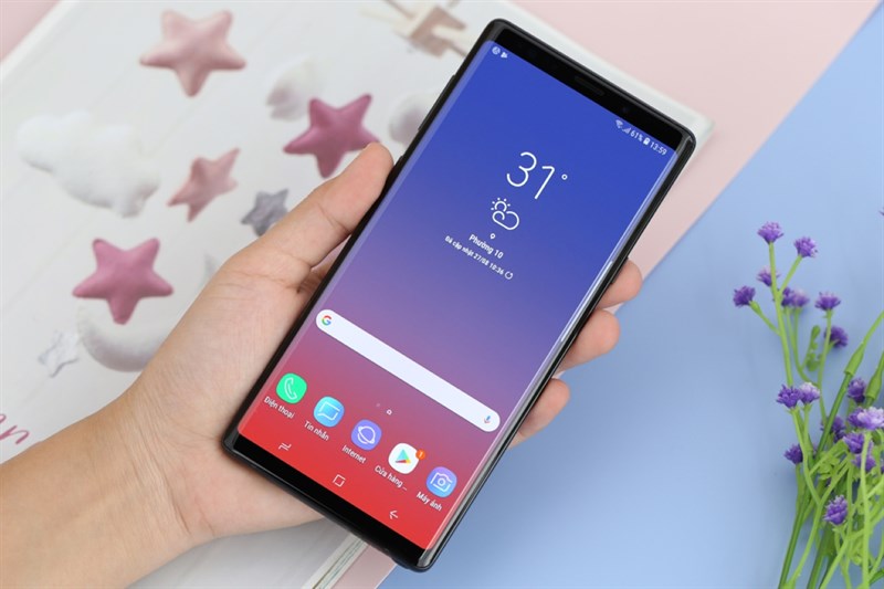 Samsung Galaxy Note 9 với bút S-Pen thông minh làm nên sự khác biệt