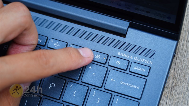 HP Elitebook Dragonfly G3 vẫn có một số thay đổi nhỏ trong vị trí phím mà chúng ta cần lưu ý.