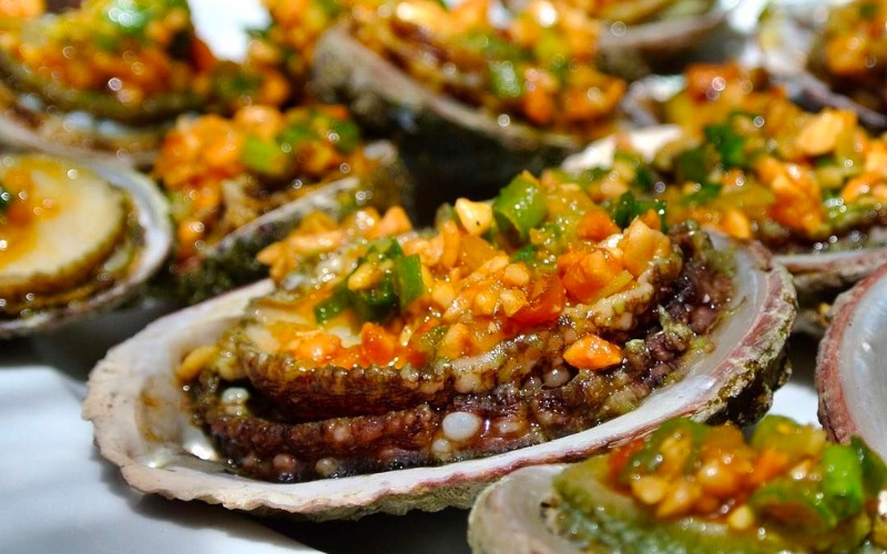 2 ways to make delicious grilled abalone with butter and onion fat, never get bored