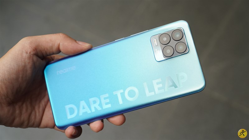 realme 10 nhận bản cập nhật Android 13 ổn định