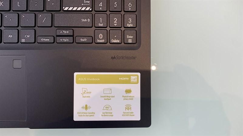 Asus Vivobook 15 OLED