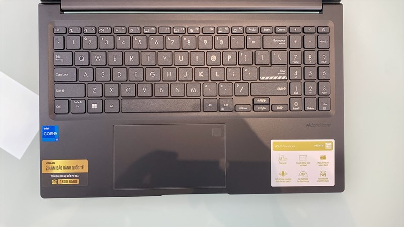 Asus Vivobook 15 OLED