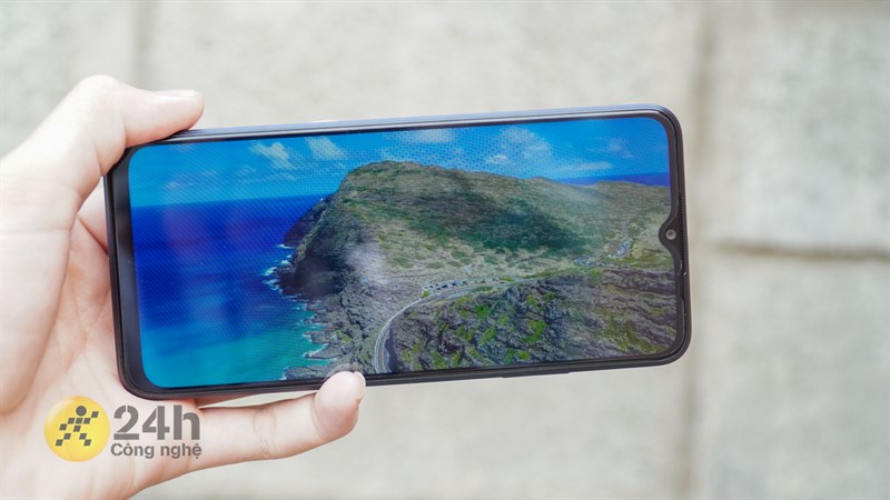 Tất tần tật những điều bạn cần biết khi chọn mua điện thoại cho các bà, các mẹ Tất tần tật những điều bạn cần biết khi chọn mua điện thoại cho các bà, các mẹ