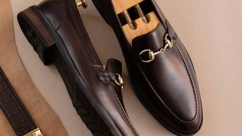 Giày Horsebit Loafer