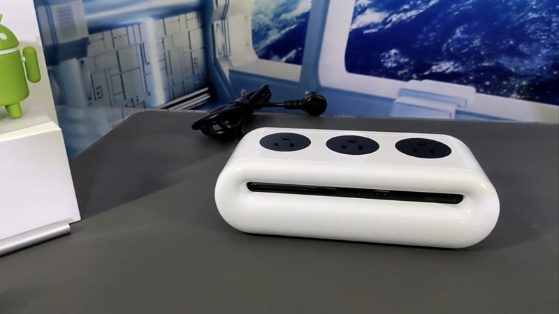 TORRAS Power Cloud có tổng thể nhỏ gọn với khung hình chữ nhật được bo cong mạnh ở các góc và cạnh.