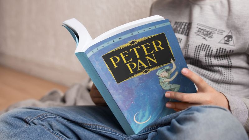 Peter Pan – J. M. Barrie