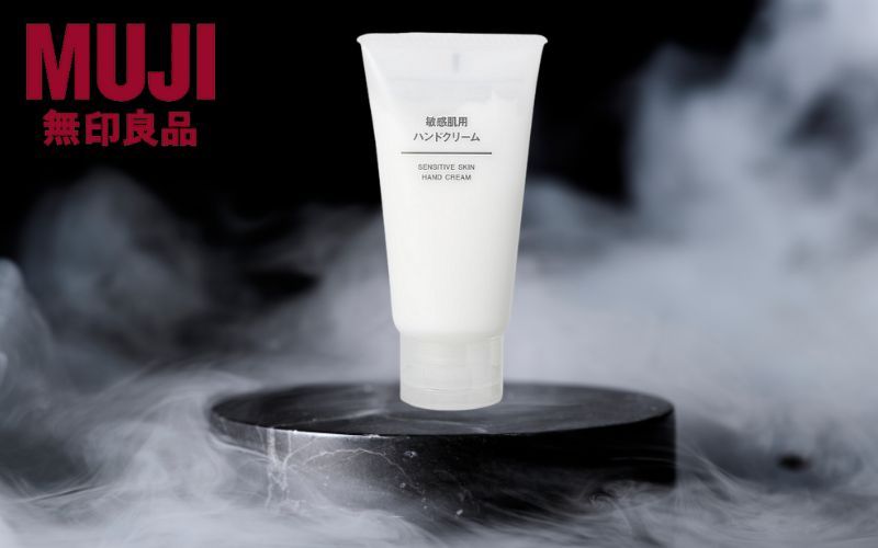 Sản phẩm kem dưỡng da tay Muji Sensitive Hand Cream