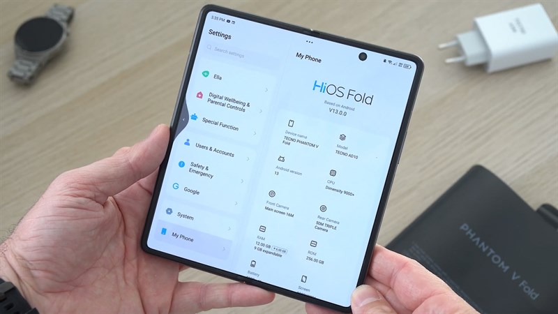 Tecno Phantom V Fold được trang bị RAM 12 GB và bộ nhớ trong 256 GB Tecno Phantom V Fold được trang bị RAM 12 GB và bộ nhớ trong 256 GB