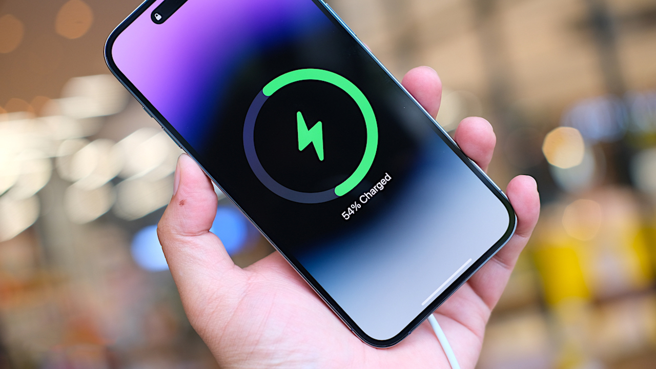 Dung lượng pin iPhone 14 Pro Max khủng tới mức nào? Xem ngay tại đây