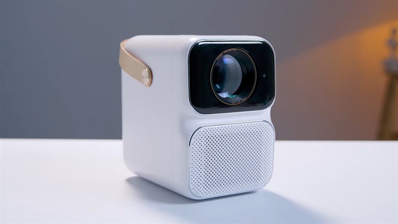 Wanbo T6 Max Full HD - Mẫu máy chiếu cho cả gia đình Wanbo T6 Max Full HD - Mẫu máy chiếu cho cả gia đình