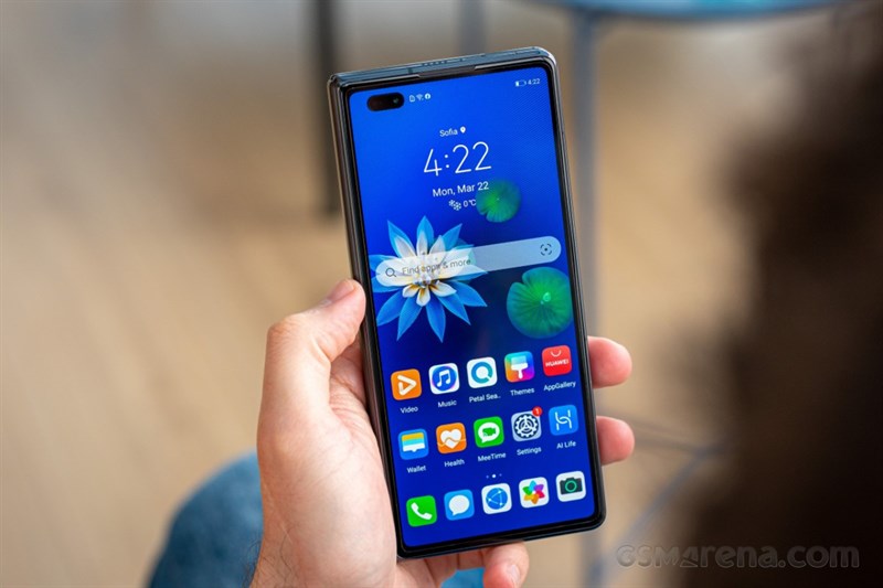 Huawei Mate X3 sẽ được áp dụng công nghệ màn hình kính siêu mỏng Huawei Mate X3 sẽ được áp dụng công nghệ màn hình kính siêu mỏng