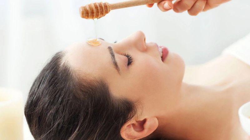 Làm sạch da kết hợp massage cho làn da thêm mịn màng