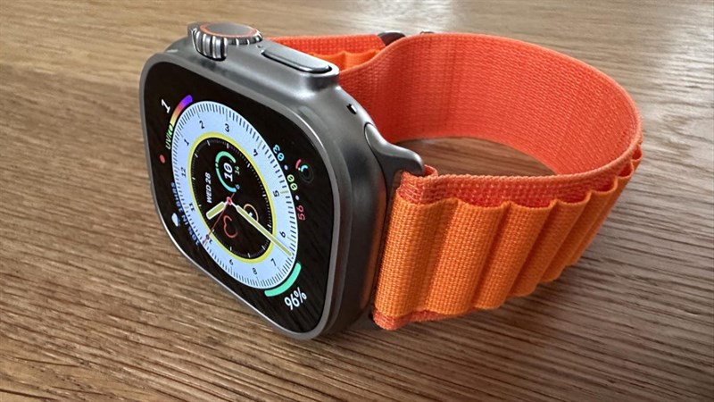 Bản sao của Apple Watch Ultra ra mắt với mức giá 'siêu hạt dẻ'